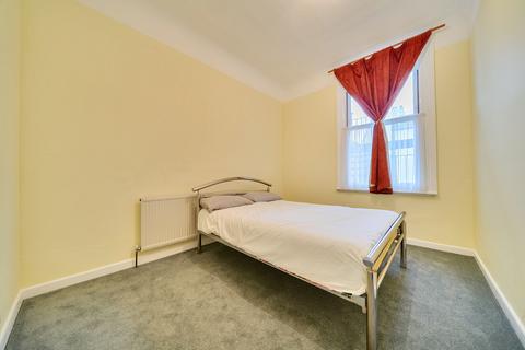 2 bedroom apartment for sale, Ashburton Road, Southsea