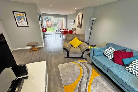 3 bedroom end of terrace house for sale, Cheal Close, Shoreham-by-Sea BN43