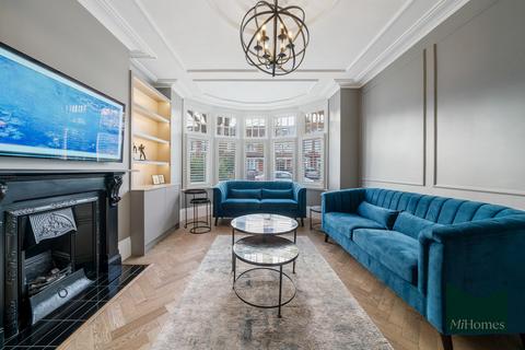 1 bedroom apartment for sale, Oakfield Road, Southgate