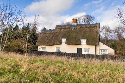 undefined, Lower Oakley, Diss