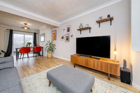 undefined, St Andrews Road, Coulsdon CR5