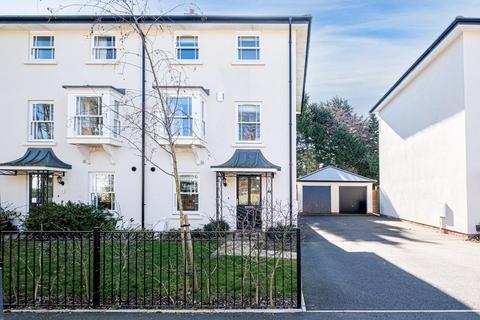 4 bedroom semi-detached house to rent, Highfield Road, Birmingham B15