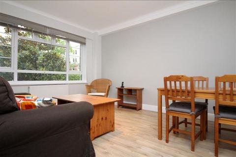 undefined, Woodlands Gate, Woodlands Way, London