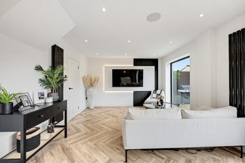 undefined, Helen Close, Dartford DA1