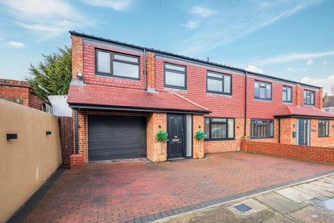 undefined, Helen Close, Dartford DA1