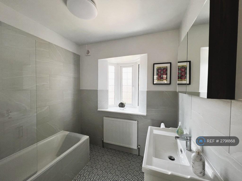 Bathroom Suite