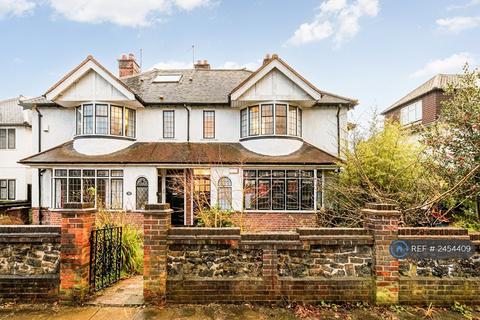 undefined, Grove Park Road, London, W4