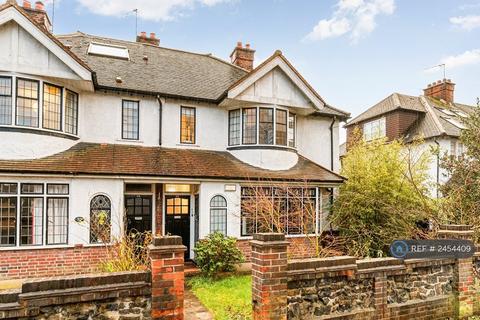 undefined, Grove Park Road, London, W4