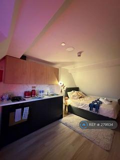 1 bedroom in a house share to rent, Ilkeston Road, Nottingham, NG7