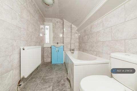 undefined, In The Heart Of Town Centre, Reading, Behind Penta Hotel, RG1