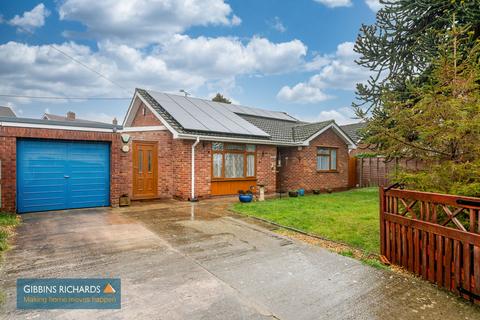 4 bedroom detached bungalow for sale, Westonzoyland
