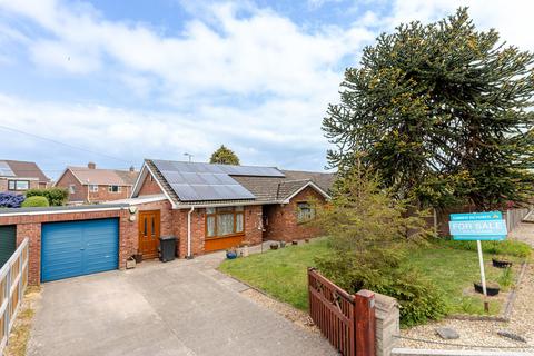 4 bedroom detached bungalow for sale, Westonzoyland