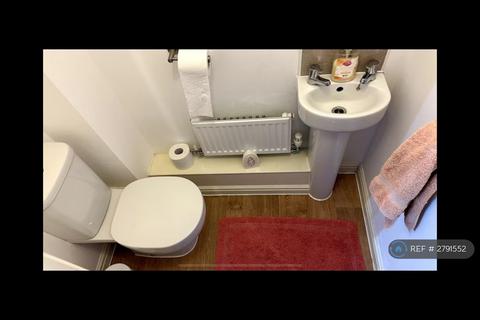 undefined, Lloyd Close, Telford, TF3