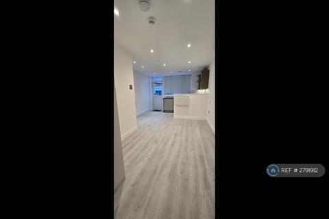 undefined, Lind Road, Sutton, SM1