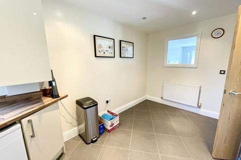 undefined, Chapel Drove, Hedge End, Southampton, SO30