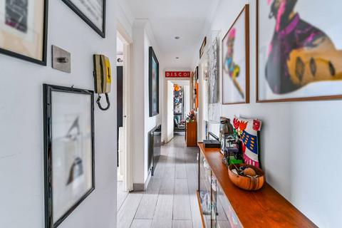 2 bedroom flat for sale, Canonbury Crescent, Islington, London, N1