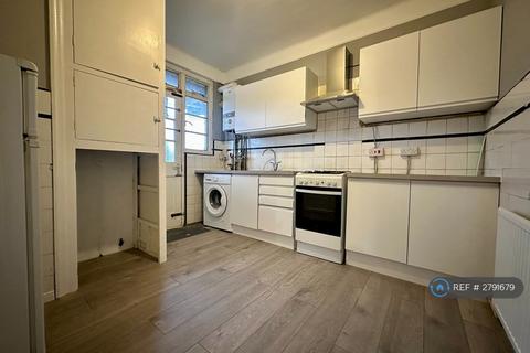 undefined, Selwyn Court, London, SE3