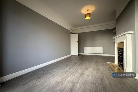 undefined, Selwyn Court, London, SE3