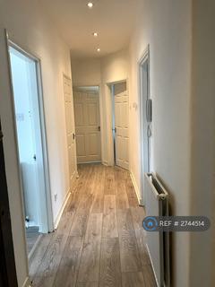 3 bedroom flat to rent, Craigpark Dr, Glasgow, G31