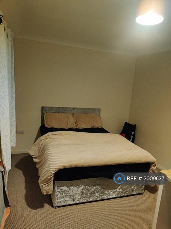 2nd Double Bedroom