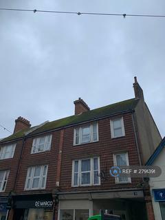 3 bedroom maisonette to rent, South St, Eastbourne, BN21