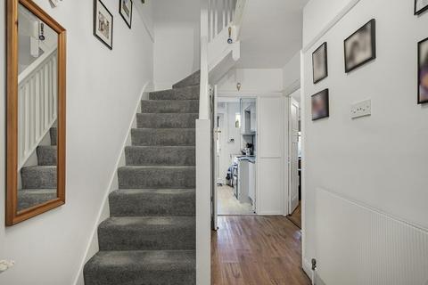 3 bedroom terraced house for sale, Hampden Way, Southgate, N14