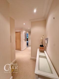 3 bedroom apartment for sale, Hanson Mansions, Four Oaks Road, Sutton Coldfield, B74 2TJ