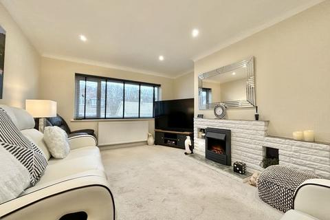 2 bedroom bungalow for sale, Bryn Lupus Drive, Llanrhos