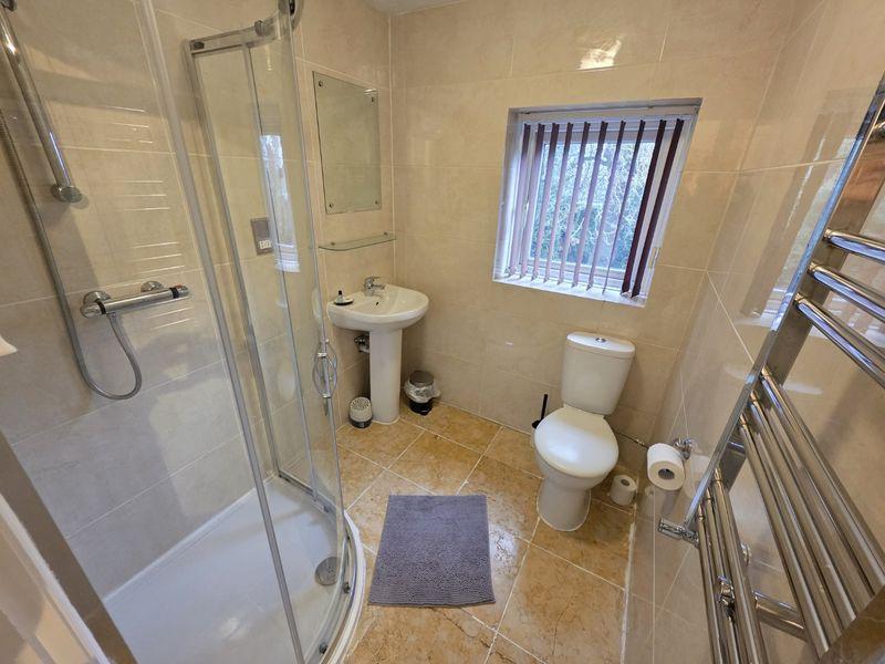 Room Five En-Suite