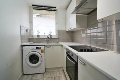 undefined, Mary Datchelor Close, London, SE5