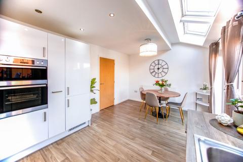 3 bedroom semi-detached house for sale, Carson Avenue, Ellesmere Port, CH65
