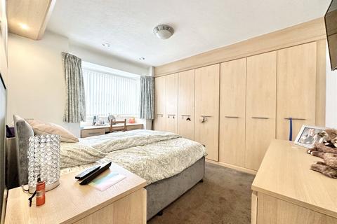 undefined, Wincham Road, Trafford M33