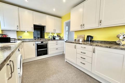 undefined, Goldstone Crescent, East Dunstable