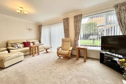 undefined, Goldstone Crescent, East Dunstable