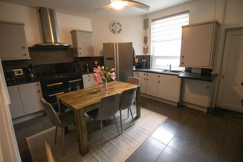 3 bedroom terraced house for sale, Hill Top, Bolton BL3
