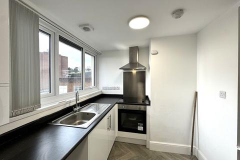 undefined, Refurbished Top Floor Flat. Clytha Square, Newport