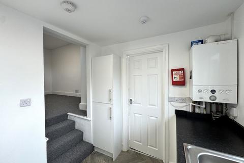 undefined, Refurbished Top Floor Flat. Clytha Square, Newport