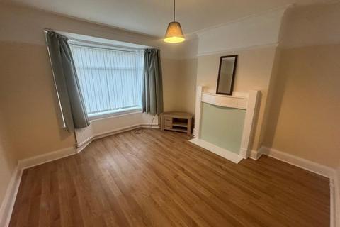 3 bedroom semi-detached house to rent, Teviotdale Gardens, High Heaton