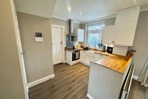 3 bedroom semi-detached house for sale, Dovedale Gardens, High Heaton