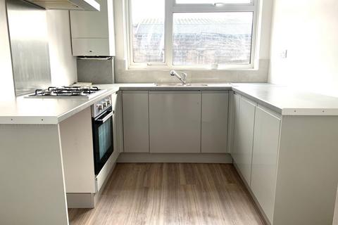 undefined, REGENTS PARK, SO16