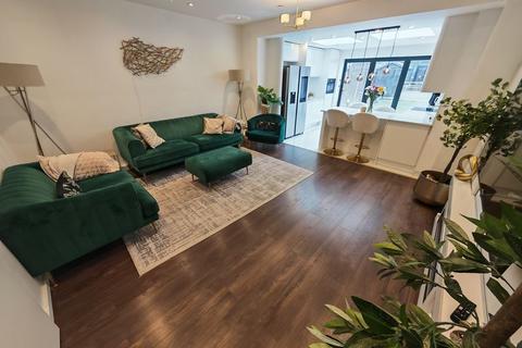 undefined, Britannia Close, Northolt