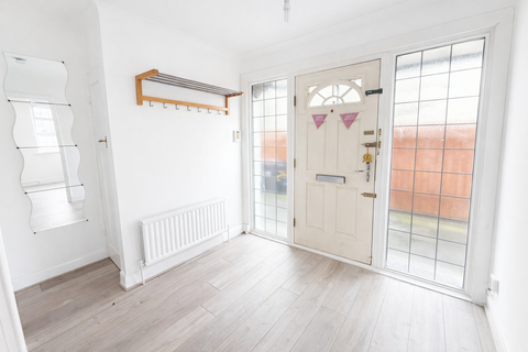 4 bedroom semi-detached house for sale, Newstead Avenue, Orpington BR6