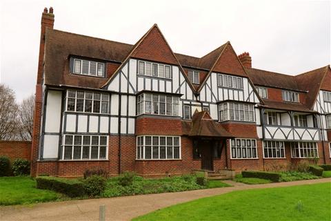 undefined, Queens Drive, West Acton, West Acton