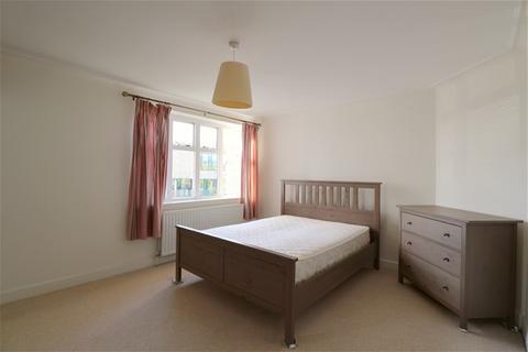 3 bedroom flat for sale, Queens Drive, West Acton, West Acton