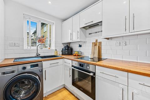 2 bedroom end of terrace house for sale, Reims Court, Northampton NN5