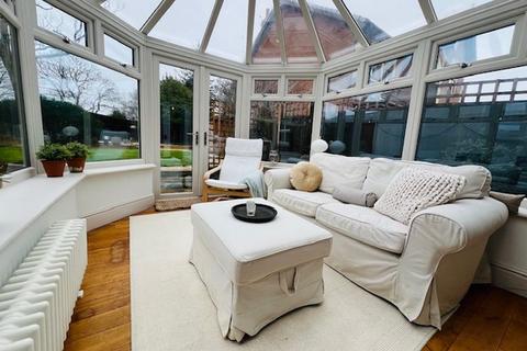 3 bedroom semi-detached house for sale, Hoyles Lane, Preston PR4