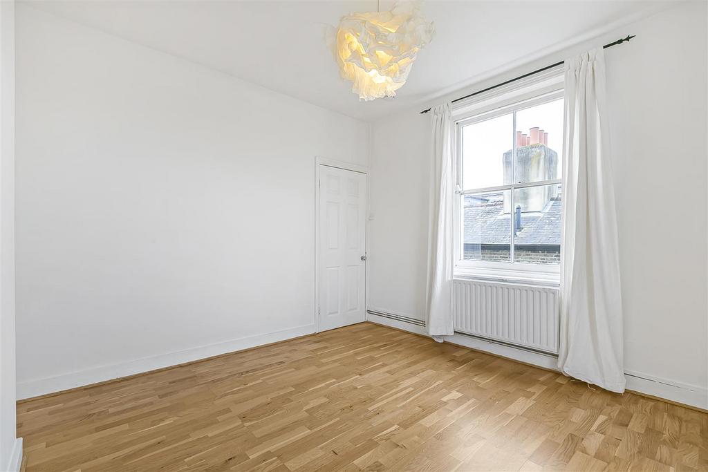 Bedroom 2.jpg