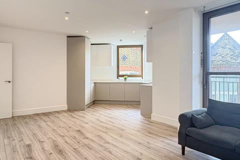 2 bedroom flat to rent, Goodhall Street, Willesden NW10