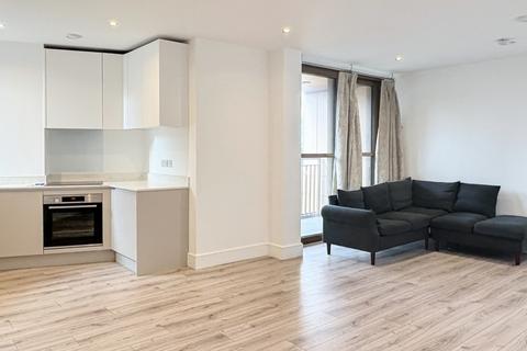 2 bedroom flat to rent, Goodhall Street, Willesden NW10