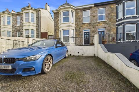 3 bedroom house for sale, Gew Terrace, Redruth - Character Victorian style family home.